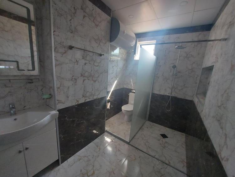 Владимировата Къща Kalofer Exterior photo